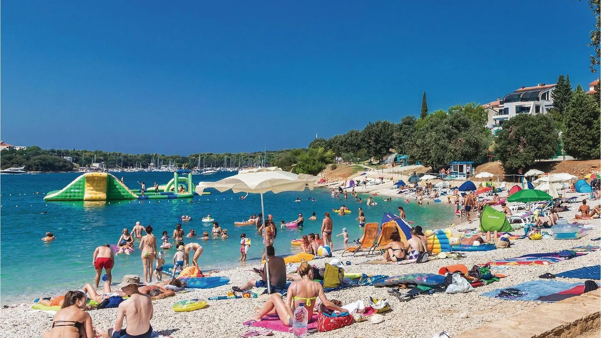2 Bedroom Stunning Home In Pula 0*,  Kroatië