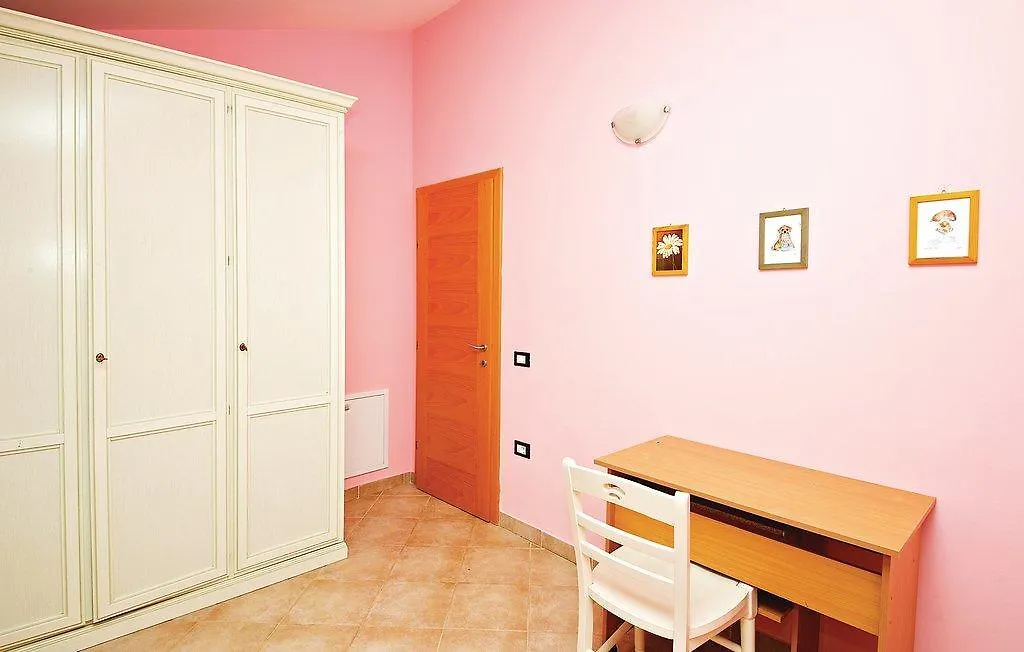 Vakantiehuis 2 Bedroom Stunning Home In Pula